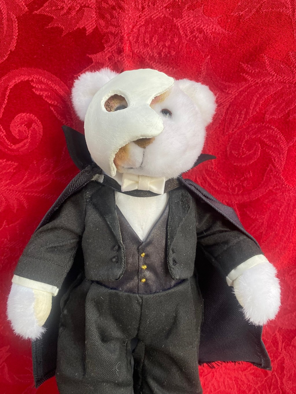 Phantom of the opera&nbsp;bear